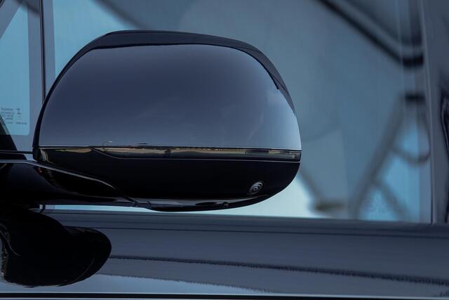 Land Rover RANGE ROVER 3.0 P460e HSE PHEV *Meridian / Panorama / Surround-View / HUD / Stoelventilatie / Soft-Close*