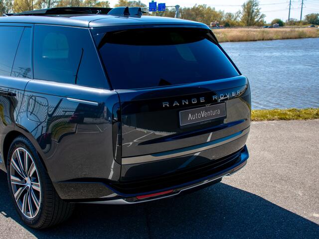 Land Rover RANGE ROVER P460e HSE NIEUW | Black pack | Trekhaak | Panoramadak | 22'' Inch