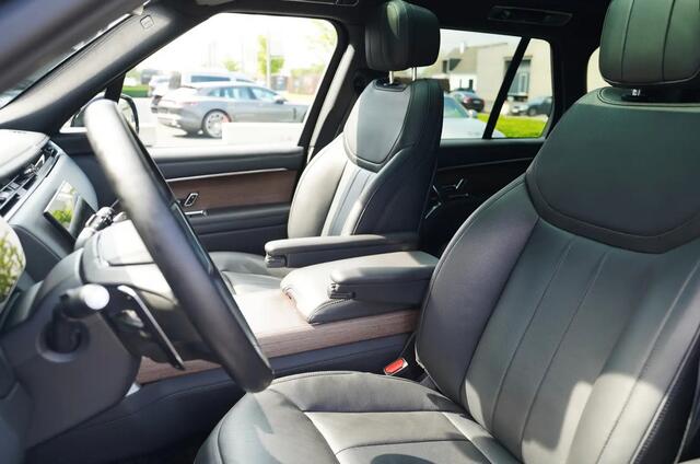 Land Rover RANGE ROVER 3.0 P550e HSE PHEV | Panoramadak | head-up | Meridian | Luchtvering |