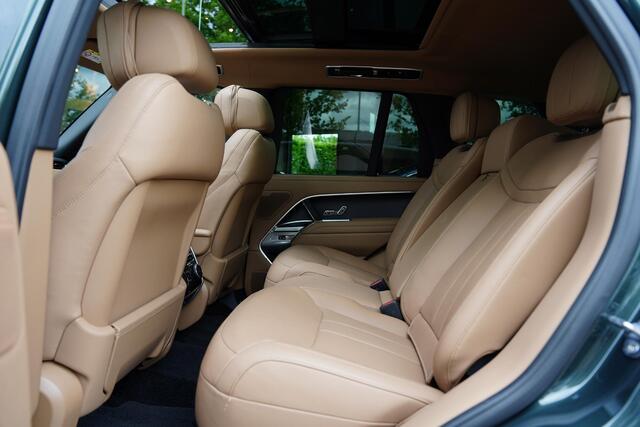 Land Rover RANGE ROVER P 530 V 8 Autobiography Black Pack