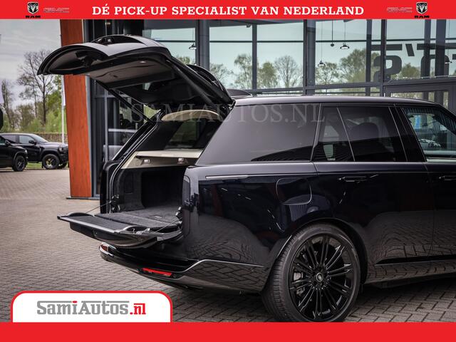 Land Rover RANGE ROVER P550e | NIGHT | GARANTIE TOT 14-03-2029 | HEAD-UP | ACHTERAS BESTURING | SOFT CLOSE | PHEV | 23 INCH VELGEN | PANORAMADAK | STUURVERWARMING | STOEL KOELING | Fabrieksgarantie tot 14-03-2029 - Geniet van gemoedsrust met uitgebreide dekking tot deze datum. 