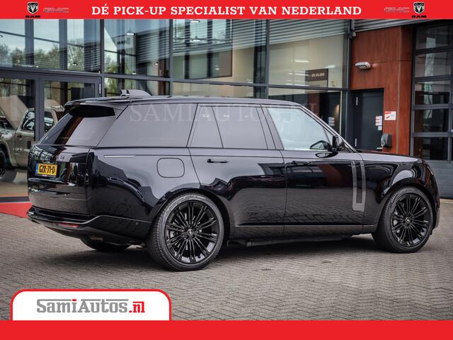 Land Rover RANGE ROVER P550e | NIGHT | GARANTIE TOT 14-03-2029 | HEAD-UP | ACHTERAS BESTURING | SOFT CLOSE | PHEV | 23 INCH VELGEN | PANORAMADAK | STUURVERWARMING | STOEL KOELING | Fabrieksgarantie tot 14-03-2029 - Geniet van gemoedsrust met uitgebreide dekking tot deze datum. 