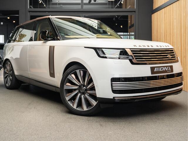 Land Rover RANGE ROVER P615 LWB SV Captain Seats Entertainment System 4.4 P615 LWB SV Koelbox Luxury Leather Upgrade