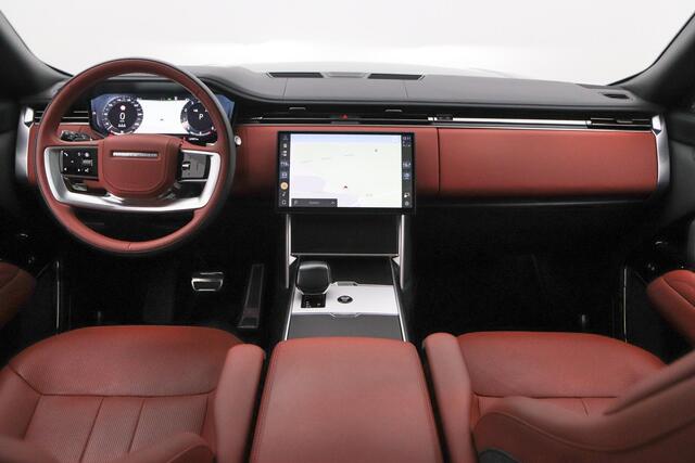 Land Rover RANGE ROVER 4.4 P615 SV | Rear Seat Entertaiment | British Racing Green | Bi-Color Interior | 23 Inch | Meridian Signature | NL-Auto