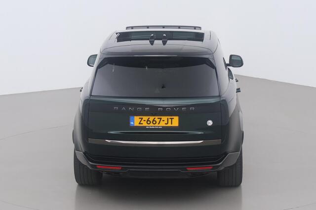 Land Rover RANGE ROVER 4.4 P615 SV | Rear Seat Entertaiment | British Racing Green | Bi-Color Interior | 23 Inch | Meridian Signature | NL-Auto