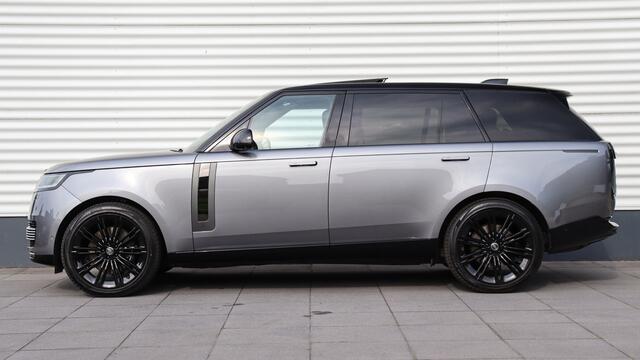 Land Rover RANGE ROVER 4.4 P615 LWB SV | Meridian Signature | Rear Seat Entertainment | Intrepid Exterior | Massage