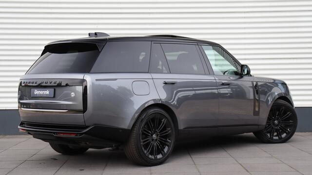 Land Rover RANGE ROVER 4.4 P615 LWB SV | Meridian Signature | Rear Seat Entertainment | Intrepid Exterior | Massage