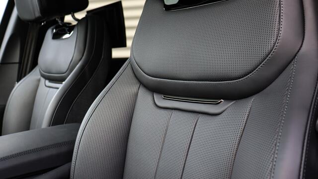 Land Rover RANGE ROVER 4.4 P615 LWB SV | Meridian Signature | Rear Seat Entertainment | Intrepid Exterior | Massage