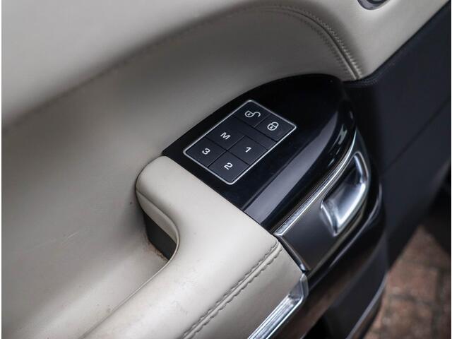 Land Rover RANGE ROVER 3.0 TDV6 Autobiography