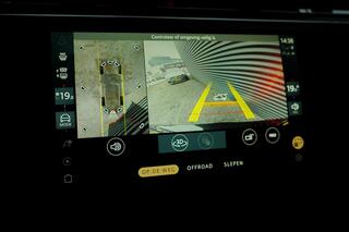 land-rover-range-rover-3.0-p550e-au