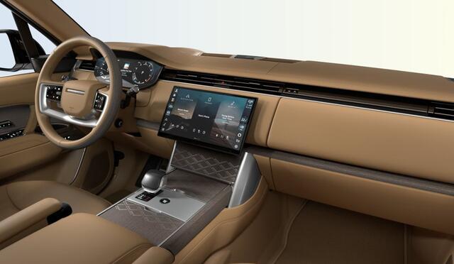 Land Rover RANGE ROVER 3.0 P460e LWB SV PHEV | British Racing Green in Gloss Finish | Hot Stone massagefunctie, Executive Class Comfort-Plus Seating | SV Serenity interieur |