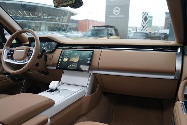 Land Rover RANGE ROVER 3.0 P550e SV PHEV | Hot stones massage | Serenity | Meridian signature |