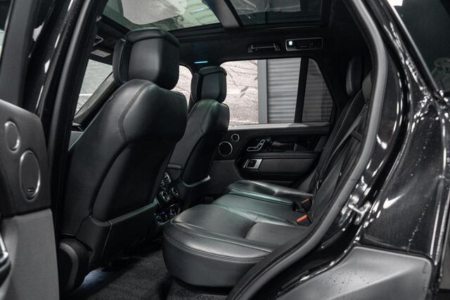 Land Rover RANGE ROVER 3.0 TDV6 Autobiography *Meridian / Panoramadak / Stoelventilatie / Massage / Standkachel / Carplay / Head-up
