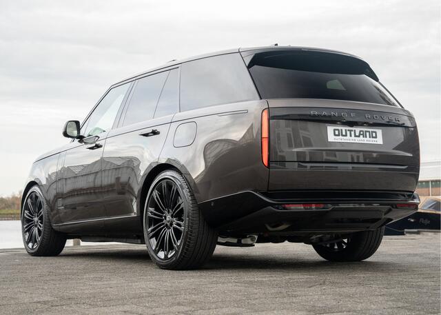 Land Rover RANGE ROVER P550e Autobiography | VERWACHT | Charente Grey Metallic | Cognac leder | Hot Stone massage | 23" inch |