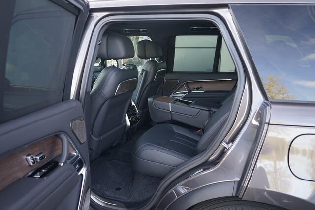 Land Rover RANGE ROVER 3.0 P550e Autobiography PHEV | Massage stoelen | Elektrische trekhaak | Head-up display |