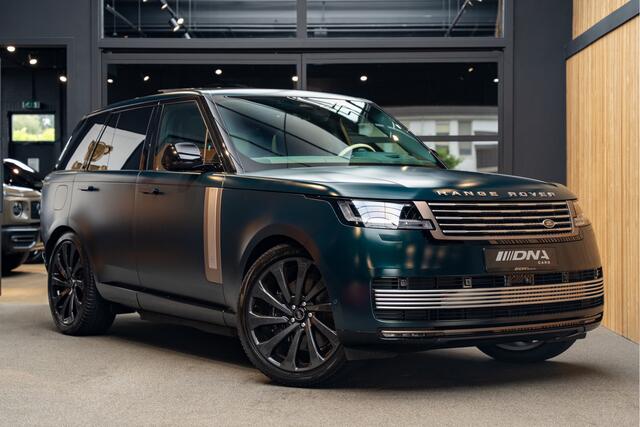 Land Rover RANGE ROVER P550e SV Serenity Pack 23'' SV 3.0 P550e SV PHEV SVO British Racing Green Matte