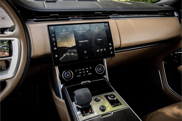 Land Rover RANGE ROVER 4.4 P530 Autobiography Koelbox 23" Trekhaak Hot Stone Massage