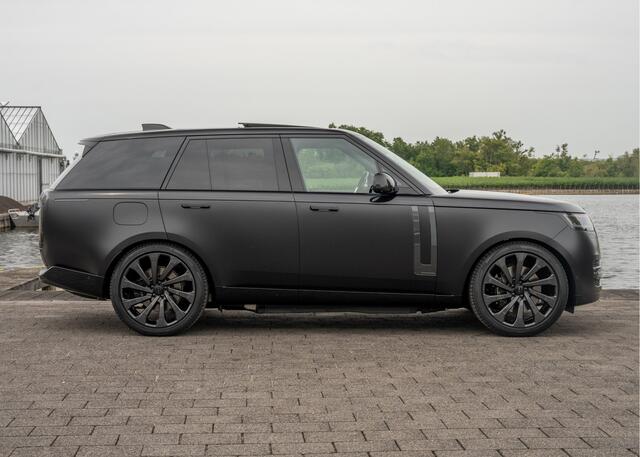 Land Rover RANGE ROVER P550e Autobiography | SV-Duo Tone PPF | 23" inch SV | Shadow Pack | NP. ¤ 214.744,- |