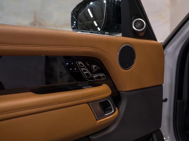 Land Rover RANGE ROVER 5.0 V8 SC Autobiography , pano, Meridian, luchtv., 360 camera, HUD, ACC, privacy