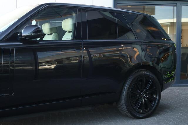 Land Rover RANGE ROVER 3.0 P550e Autobiography PHEV / Full Black Pack / Shadow Pack