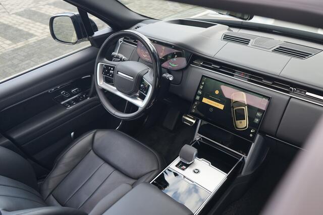 Land Rover RANGE ROVER 3.0 P550e Autobiography PHEV | Elektrische treeplanken | Koelvak | Meridian signature |