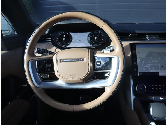 Land Rover RANGE ROVER 3.0 P510e Autobiography PHEV | Pano | Stoel en stuurverwarming | Memoty seats voor en achter | 360 camera | Trekhaak