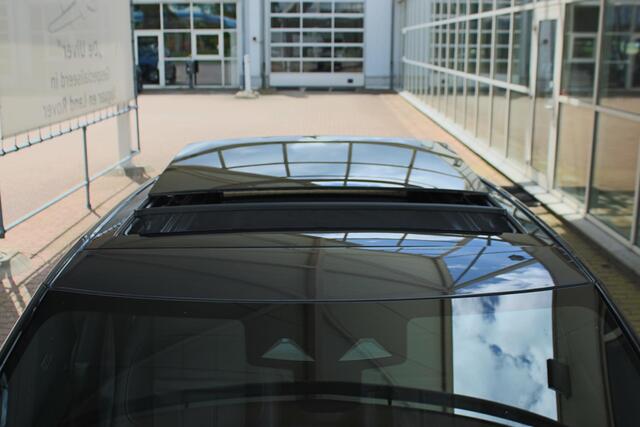 Land Rover RANGE ROVER EVOQUE 1.5 P300e AWD SE Schuifkanteldak/ DAB+