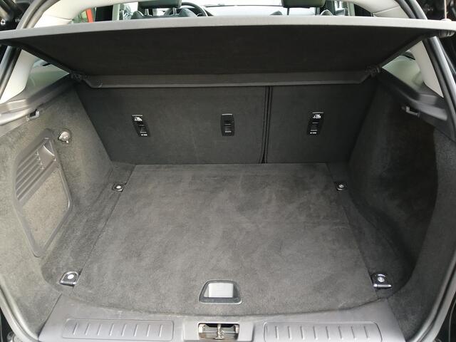 Land Rover RANGE ROVER EVOQUE 2.0 Si4 Urban Series SE