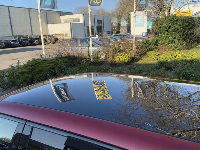 Land Rover RANGE ROVER EVOQUE 1.5 P300e AWD R-Dynamic S PanooLeder