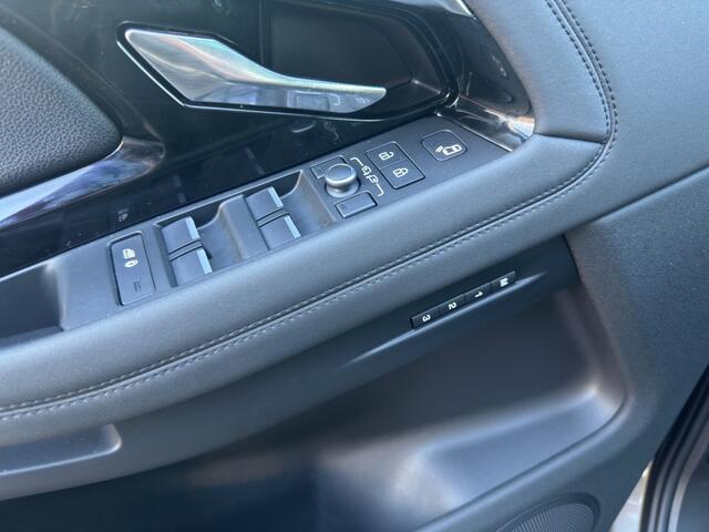 Land Rover RANGE ROVER EVOQUE 1.5 P300e AWD R-Dynamic SE | Stuurverw | Pano | 360 camera | Carplay