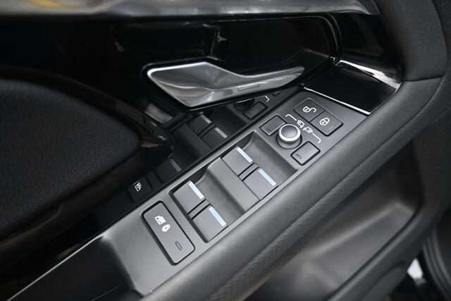 Land Rover RANGE ROVER EVOQUE 2.0 P200 AWD R-Dynamic SE *Panorama / Memory / Electr. verstelbare stoelen / Adaptive Cruise Control*
