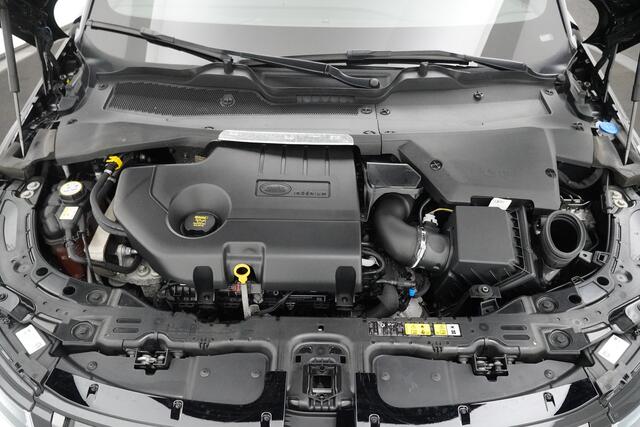Land Rover RANGE ROVER EVOQUE BWJ 11-2019 | 2.0 D 180PK AWD R-Dynamic S AUTOMAAT | LEER | NAVI | CLIMA | CAMERA A | VOORRUITVERWARMING | CARPLAY | TREKHAAK