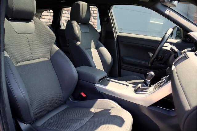 Land Rover RANGE ROVER EVOQUE 2.0 eD4 Urban Series Pure | Panoramadak | Rijstrookwaarschuwing | Camera | Park Distance Control | Cruise Control | Navigatiesysteem |