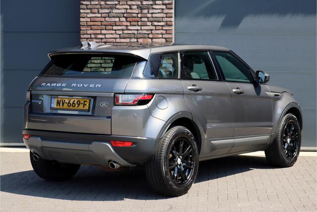 Land Rover RANGE ROVER EVOQUE 2.0 eD4 Urban Series Pure | Panoramadak | Rijstrookwaarschuwing | Camera | Park Distance Control | Cruise Control | Navigatiesysteem |