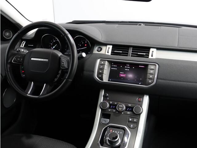 Land Rover RANGE ROVER EVOQUE 2.0 241PK AWD Pure / Camera / Navigatie / 18" / Extra getint Glas / Park Assist V+A /