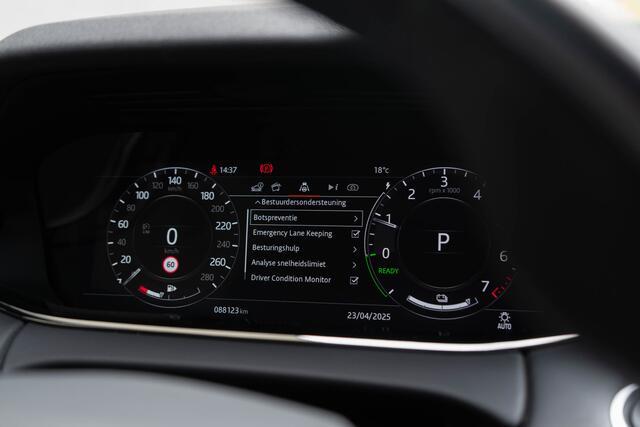 Land Rover RANGE ROVER EVOQUE 1.5 HSE P300e AWD R-dynamic / Virtual Cockpit/ Adaptive Cruise Control/ Panoramadak/ 227kW (309pk)
