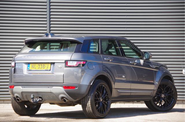 Land Rover RANGE ROVER EVOQUE 2.0 eD4 Urban Series Pure EURO6, 150PK, PANODAK, TREKHAAK, CAMERA, NAVI, CRUISE, CLIMA, PARKEERSENSOREN, LANE ASSIST