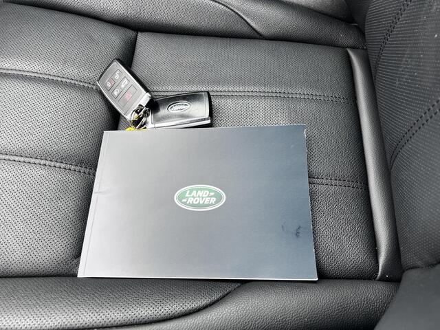 Land Rover RANGE ROVER EVOQUE 1.5 P300e PHEV AWD R-Dynamic SE Automaat / Dealer onderhouden / Panoramadak / Navigatie / Stuur-, stoel- & voorruitverwarming / Meridian Sound System / CCS snel-laden /