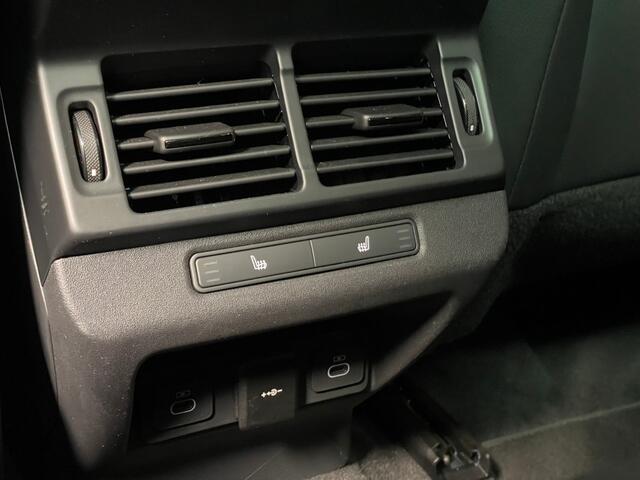 Land Rover RANGE ROVER EVOQUE P300/P270e SE Dynamic/pano schuifdak/Eiger Grey/5jr garantie