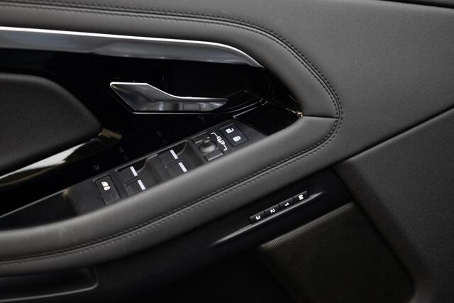 Land Rover RANGE ROVER EVOQUE 1.5 P300e AWD R-Dynamic SE | Panoramadak | 20 Inch |