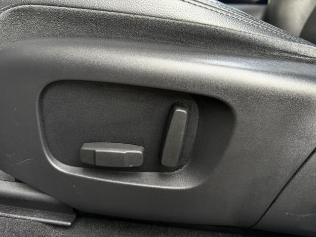 Land Rover RANGE ROVER EVOQUE 2.0 D180 AWD RDyn SE | Pano | Leer | Camera