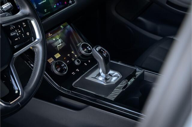 Land Rover RANGE ROVER EVOQUE 2.0 D200 AWD R-Dynamic SE Pano - 20'' - Black Pack