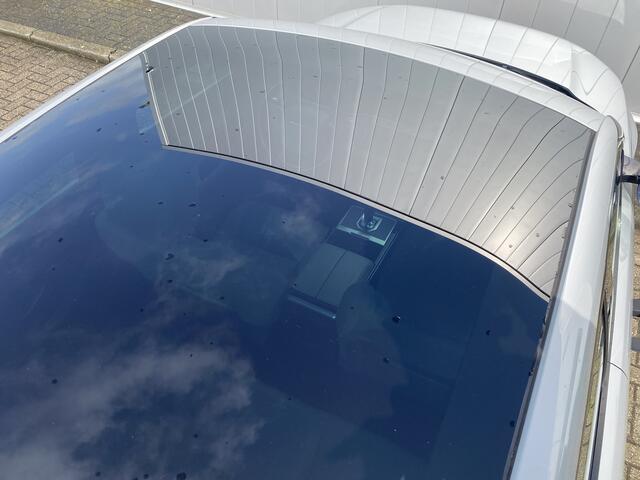 Land Rover RANGE ROVER EVOQUE 2.0 P200 AWD R-Dynamic Hello Edition Leder Panorama Meridian NL Auto Carplay Navi