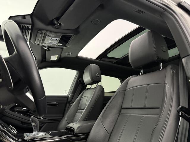 Land Rover RANGE ROVER EVOQUE 1.5 P300e AWD R-Dynamic SE | Snelladen | Pano | Camera | Cruise | Carplay | LED | Parkeersens.