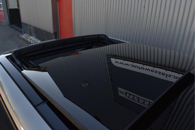 Land Rover RANGE ROVER EVOQUE 1.5 P300e AWD R-Dynamic SE NL-auto, Panoramadak, Adaptive cruise, Camera