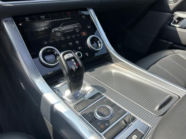 Land Rover RANGE ROVER SPORT P400e 404pk AWD HSE Dynamic | Nieuw door ons geleverd | Head-up Display | Schuifdak | PHEV |