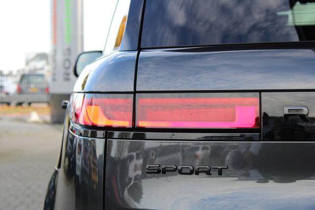 Land Rover RANGE ROVER SPORT 3.0 P510e First Edition | VOL! | MASSAGE | HUD | 360 | 4WIELSTURING | MEMORY | STOELVERKOELING |