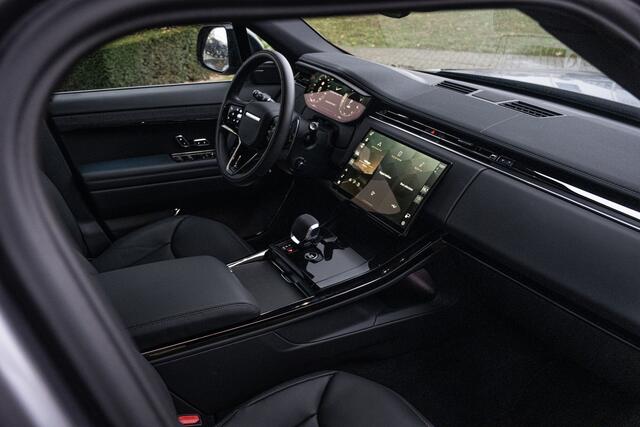 Land Rover RANGE ROVER SPORT 3.0 P460e Dynamic SE PHEV / Uitklapbare trekhaak / 22'' SV velgen