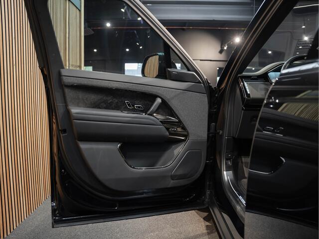 Land Rover RANGE ROVER SPORT P510e First Edition 3.0 P510e First Edition 23 Inch Carbon