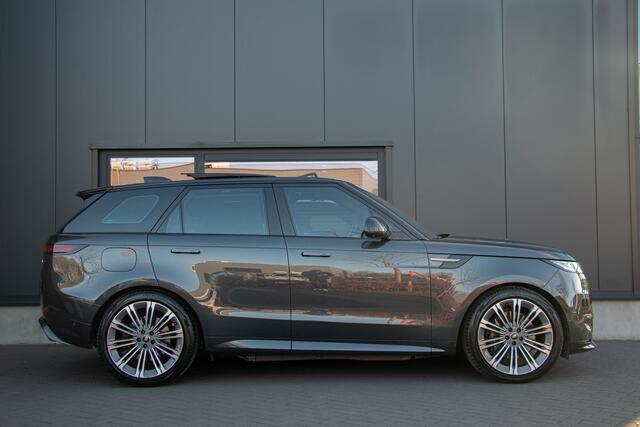 Land Rover RANGE ROVER SPORT 3.0 P510e Autobiography | ACC | 360 3D Cam | Pano | 23" | Massage + Ventilatie | Achterasbesturing | Head Up | Meridian | Softclose | Isolatieglas | Homelink | Carbon | Dab+ | Lane & Side Assist | Koelbox | Stuurverwarming | Apple Carplay | Alcantara | Fa